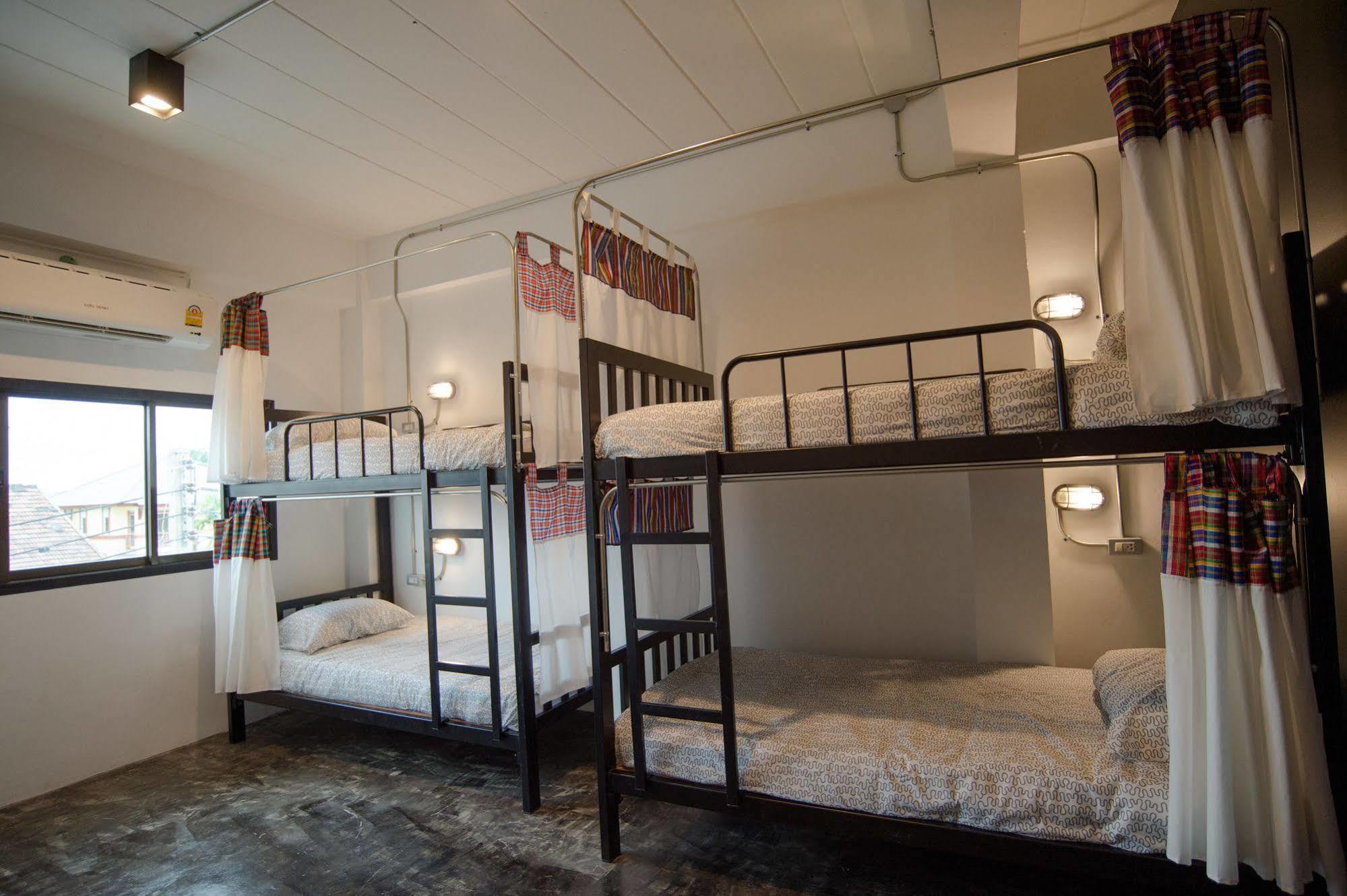 Allsum Hostel Аюттхая Экстерьер фото