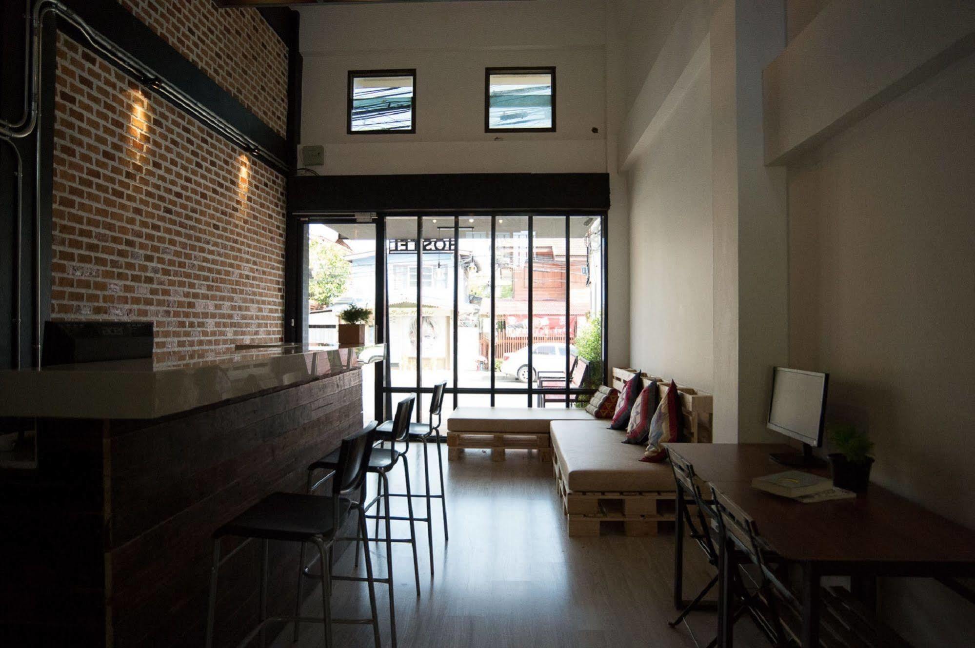 Allsum Hostel Аюттхая Экстерьер фото